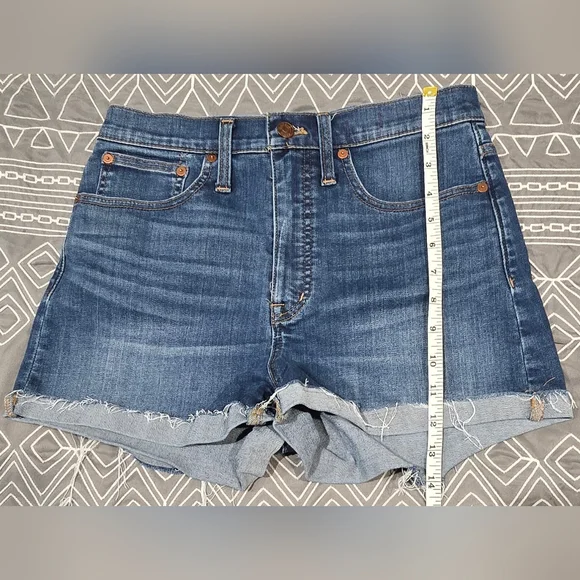 Madewell High Rise Cuffed Denim Shorts Size 27 - Picture 3 of 7